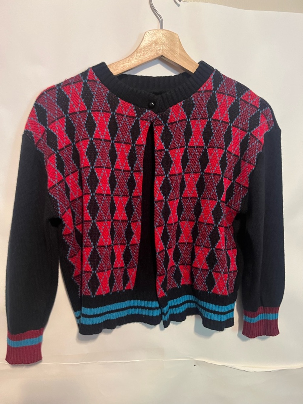 Elhoffer Design cropped 3/4 sleeve Black Widow cardigan retro 50s Disney cosplay